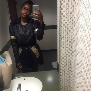 Thin rain jacket